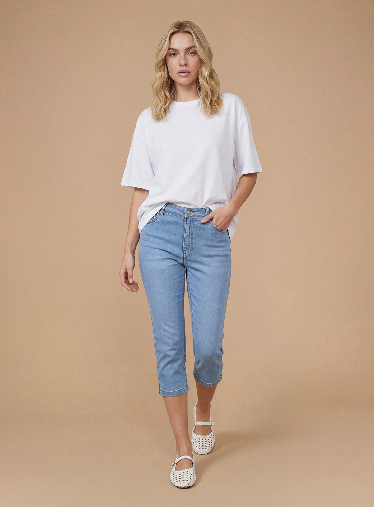 DOROTHY PERKINS Light Denim Capri Jeans 16 - Image 2 thumbnail